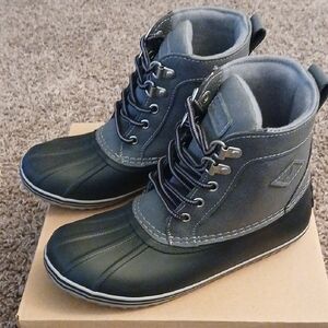 NIB Sperry Boy's Bowline Grey/Black Rain & Snow Boot, Size 2 Medium
